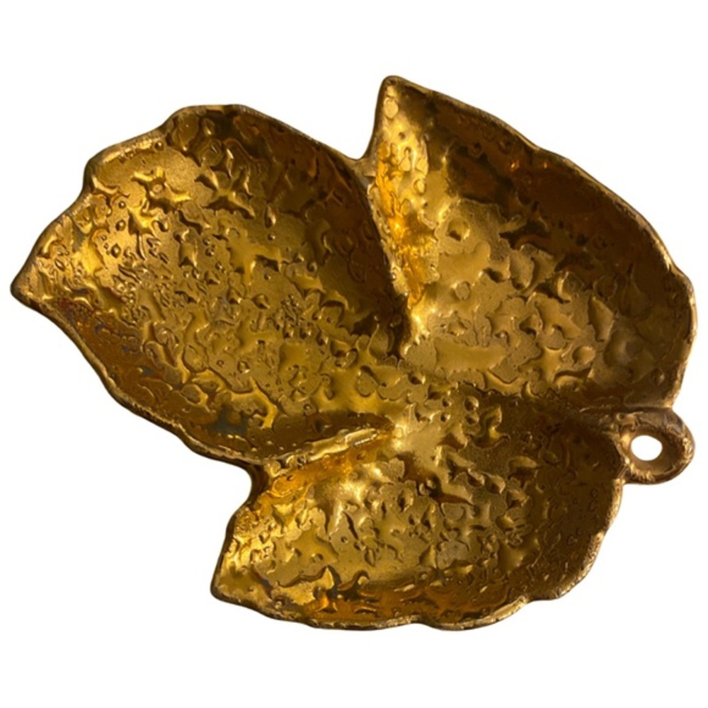22Kt Handpainted Weeping Leaf-Shaped Trinket Dish-Vintage from 1960's-6x4.5